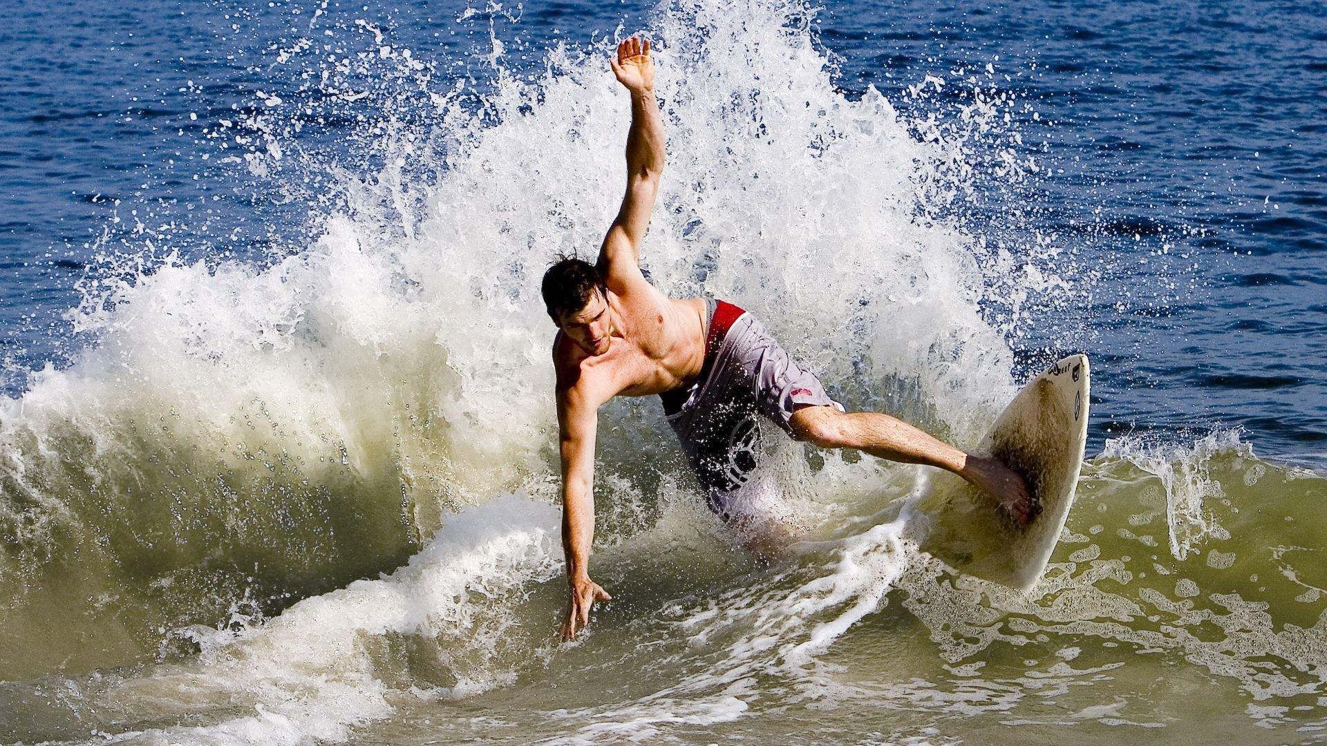 巅峰对决！扣篮大赛惊艳全场，新星闪耀夺魁